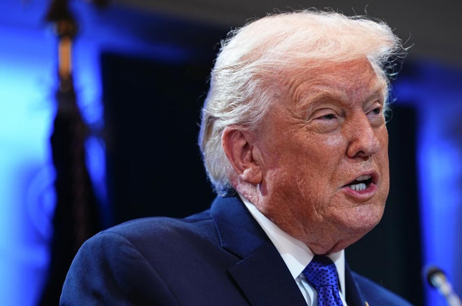 Shortly After Implementing the Revised 10% Tariff Policy, Trump Raised Global Tariffs Again to 15%