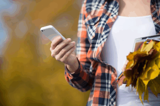Understanding Countries with Declining Smartphone Exports